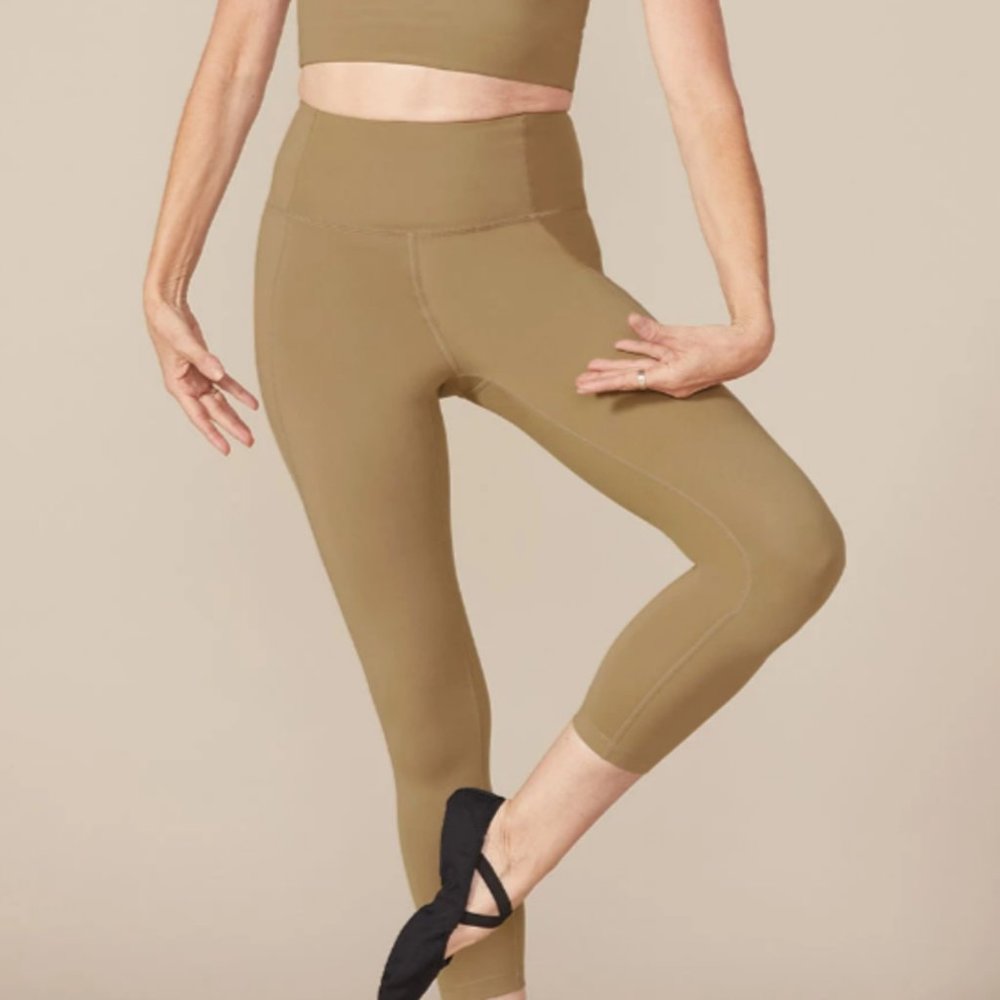 Girlfriend Collective Sand Compressive High-Rise Legging 23 3/4"